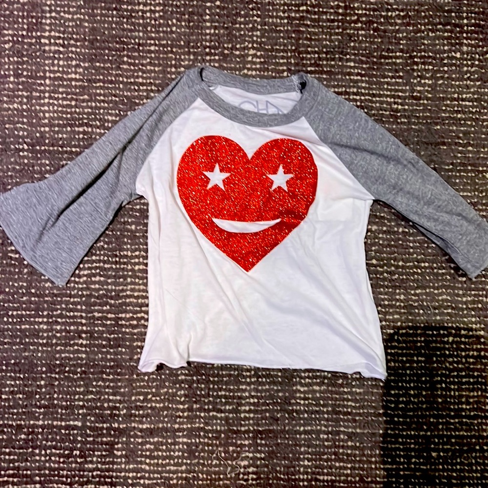 Girls love struck tee with sparkles size 5T runs small by Chaser